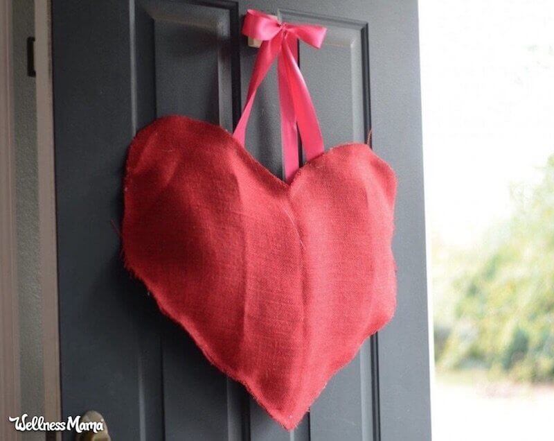 homemade valentine's day home decor burlap wreath