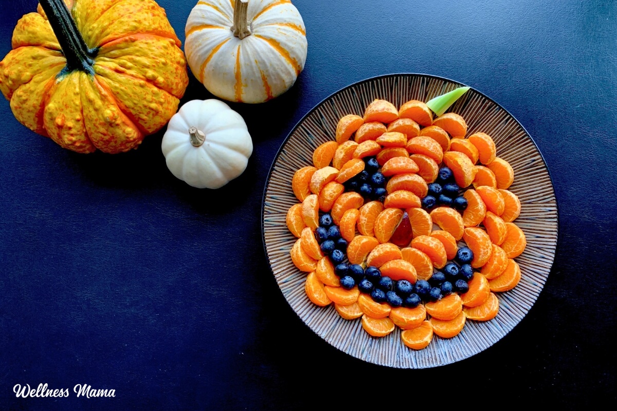 17 Festive & Healthy Halloween Food Ideas (Kids Will Love)