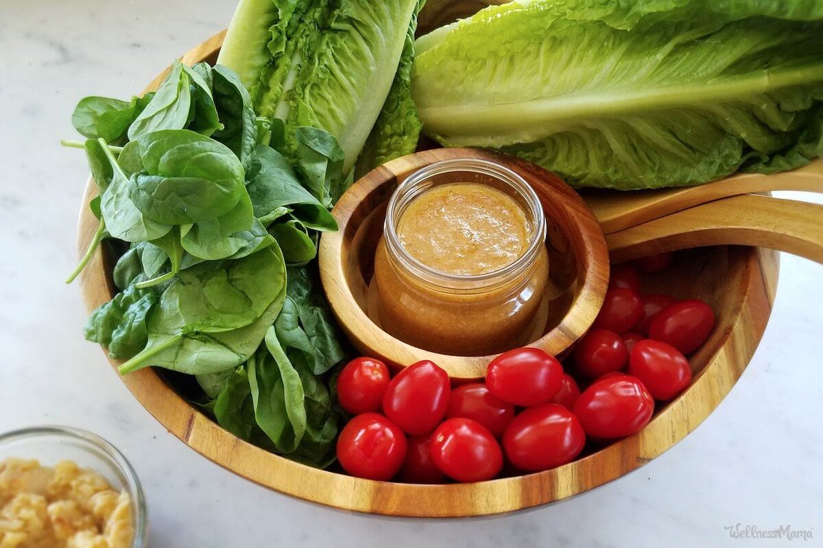 Roasted Garlic Salad Dressing